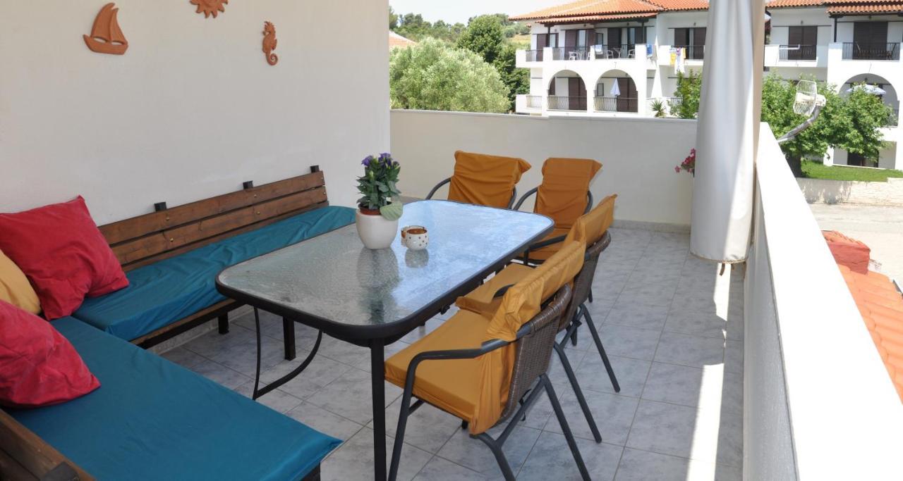Agapi Apartments Siviri Luaran gambar